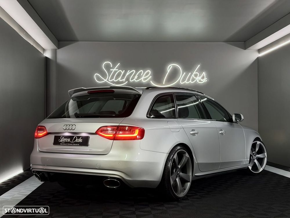 Audi A4 Avant 2.0 TDI DPF S line Sport Pack - 4