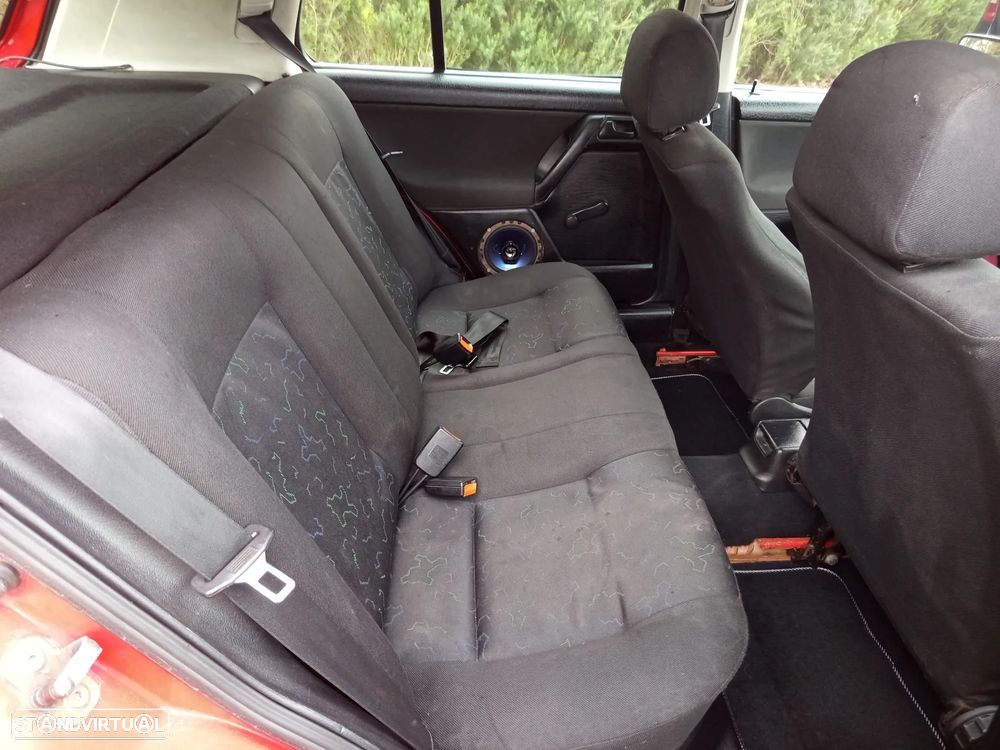 VW Golf 1.9 TDi GL - 24