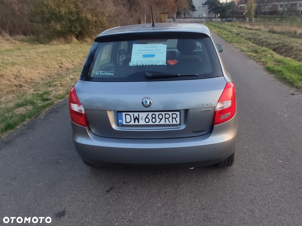 Skoda Fabia 1.2 TSI Active - 10