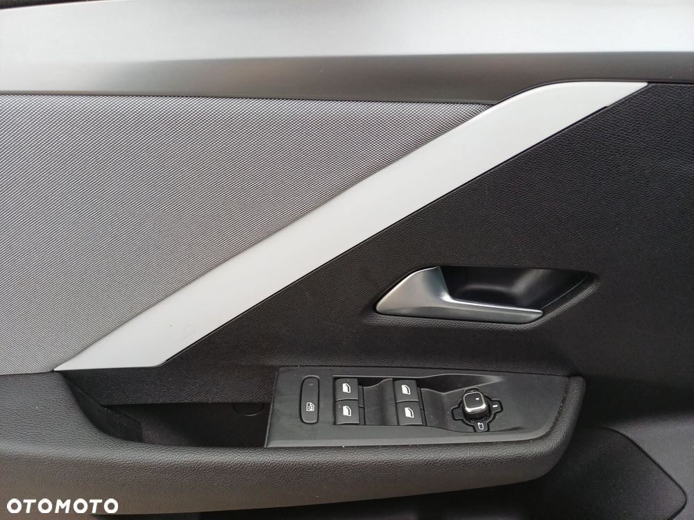 Opel Astra - 30