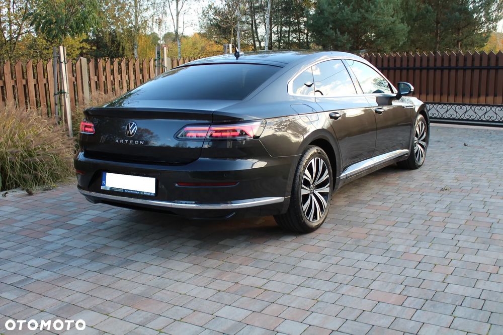 Volkswagen Arteon 2.0 TDI Elegance DSG - 2