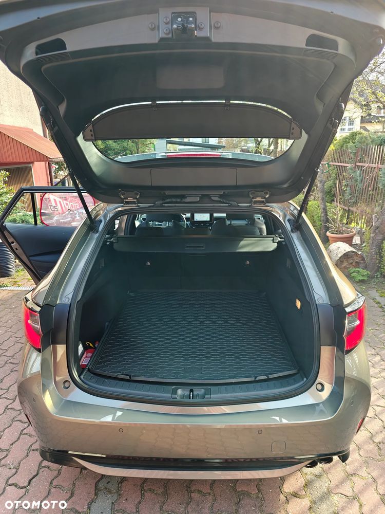 Toyota Corolla 2.0 Hybrid Comfort - 20