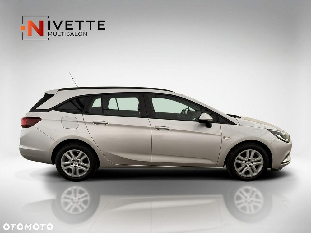 Opel Astra - 8