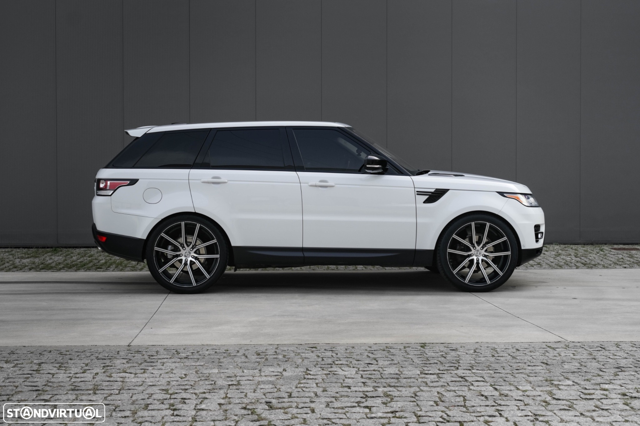 Land Rover Range Rover Sport TDV6 HSE Dynamic - 15