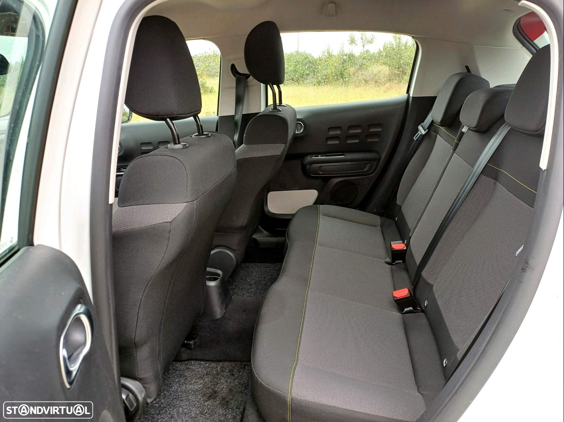 Citroën C3 1.6 BlueHDi Shine - 19