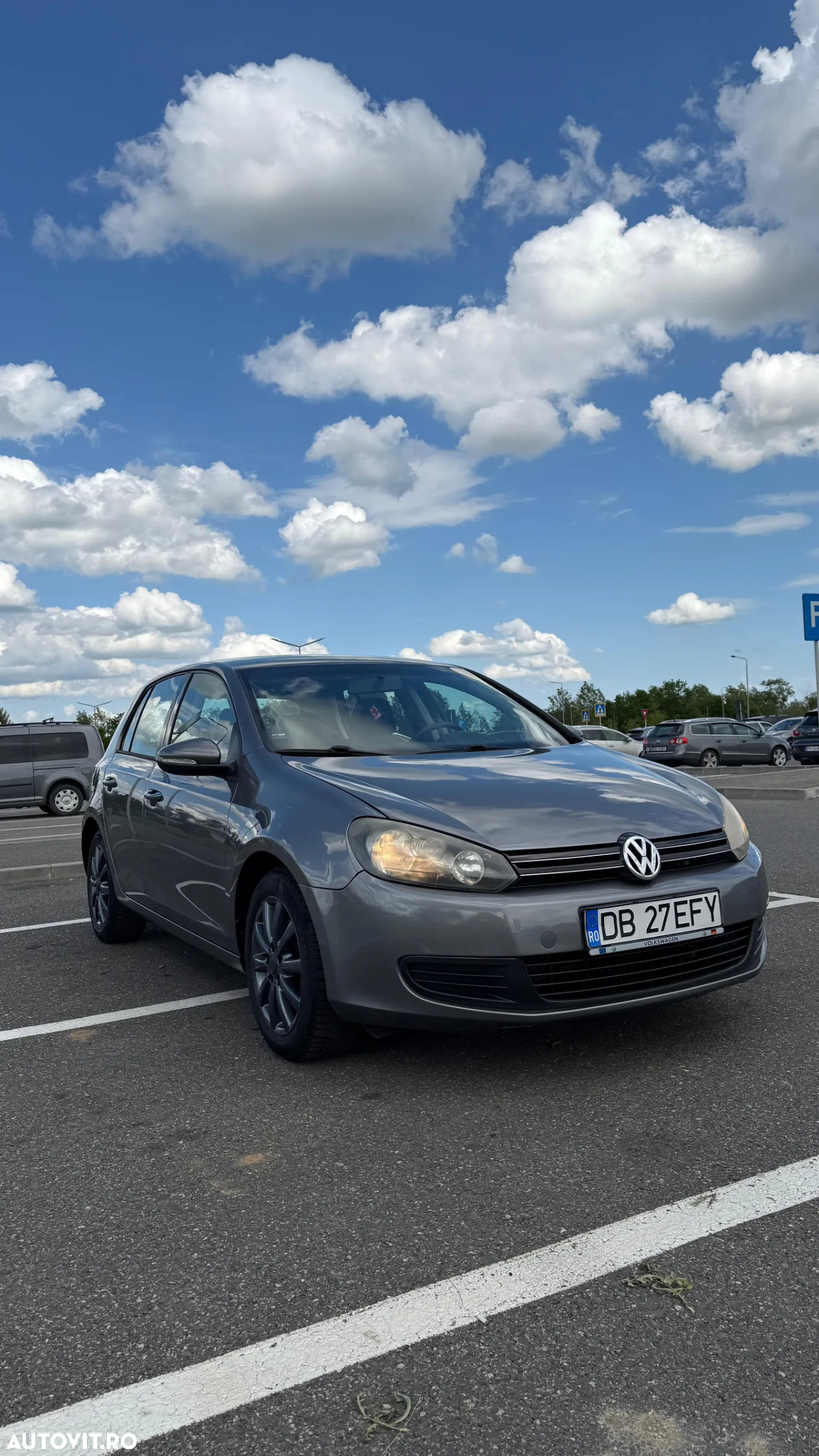 Volkswagen Golf 1.2 TSI Trendline - 2