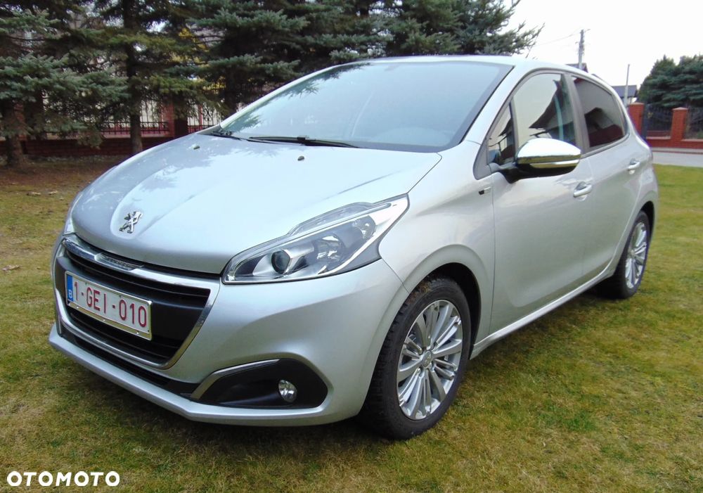 Peugeot 208 PureTech 82 Start & Stop Style - 1