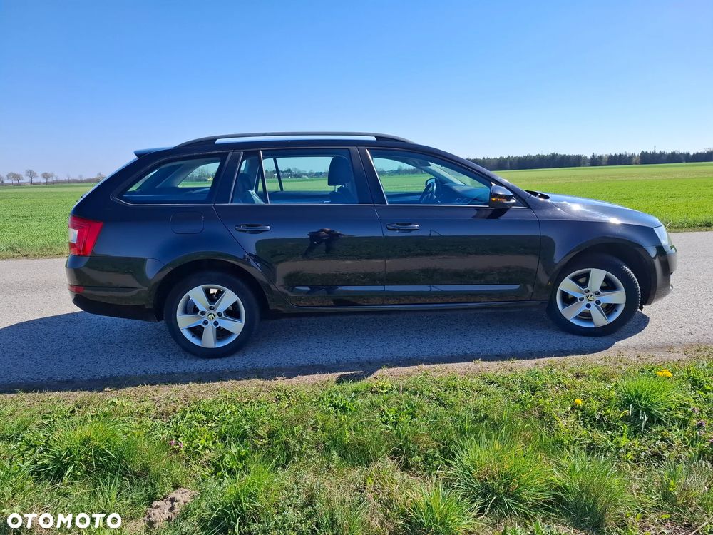 Skoda Octavia 1.6 TDI Active - 9