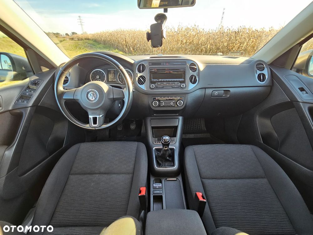 Volkswagen Tiguan - 14