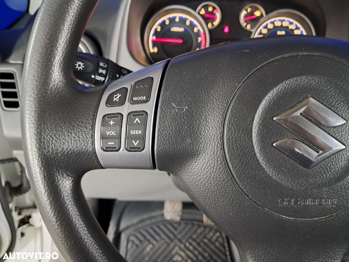 Suzuki SX4 - 12