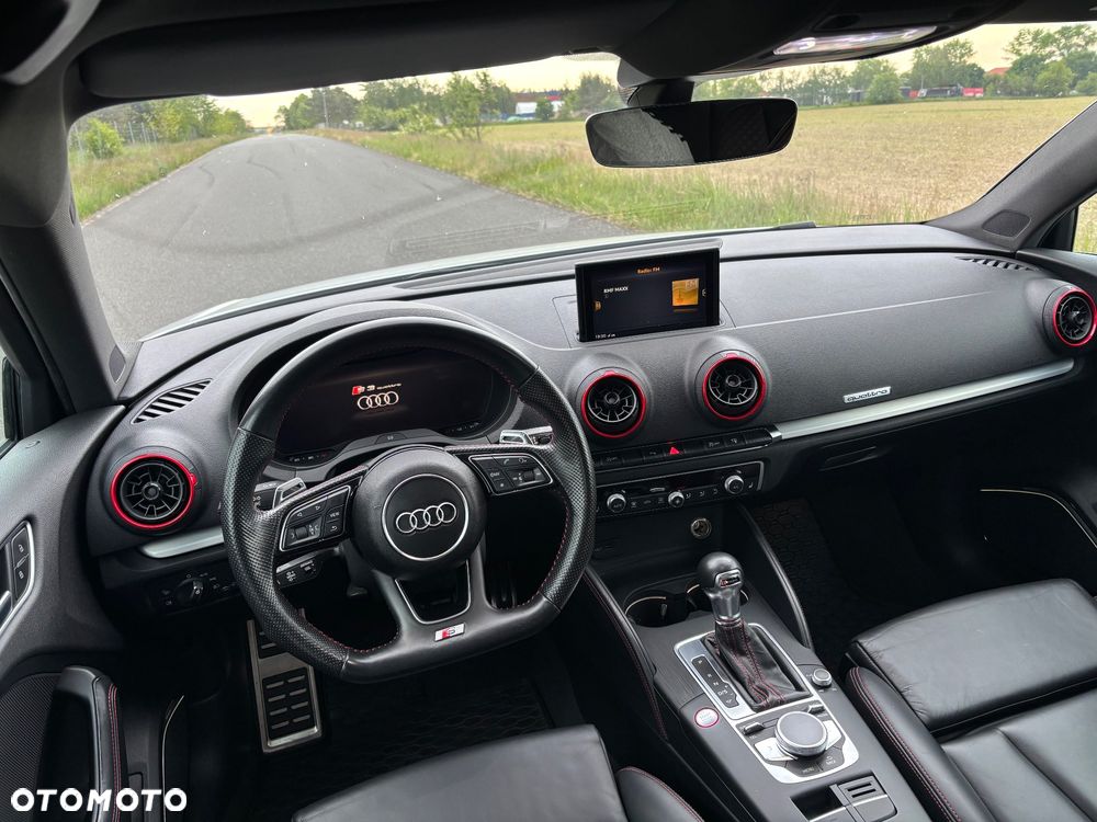 Audi S3 Limousine - 30