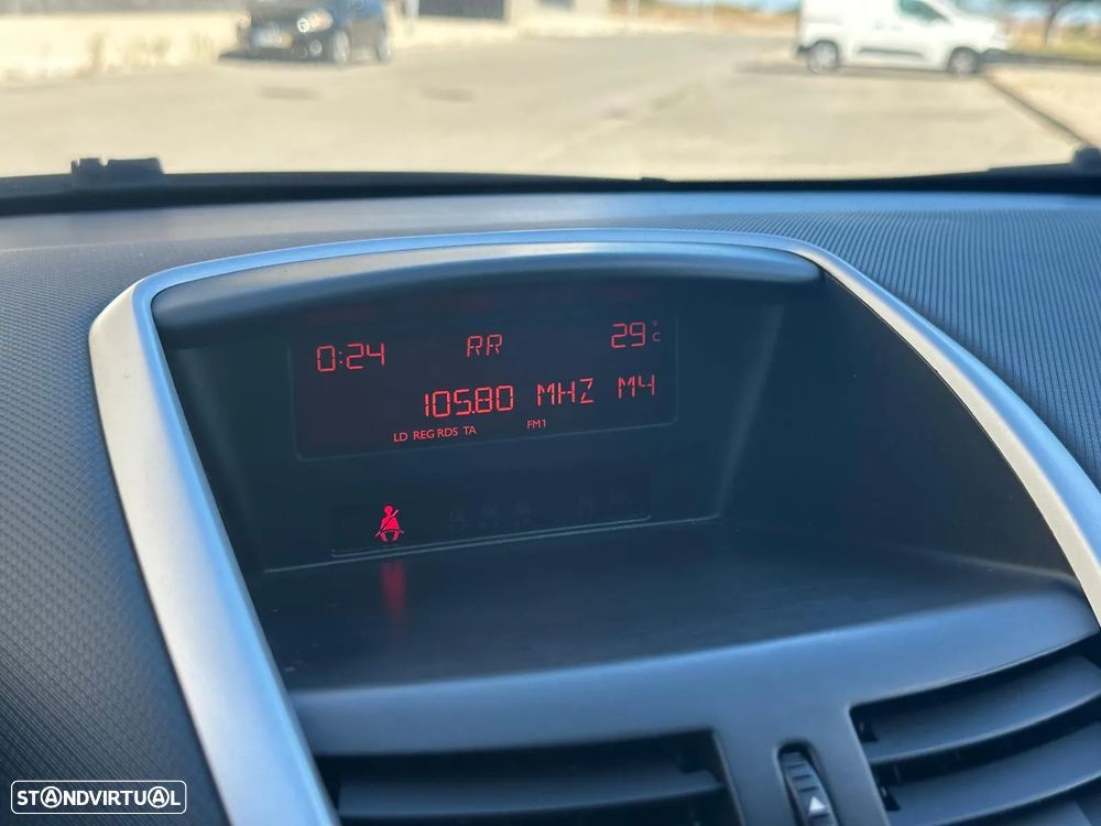 Peugeot 207 SW 1.6 HDi Sport FAP - 21