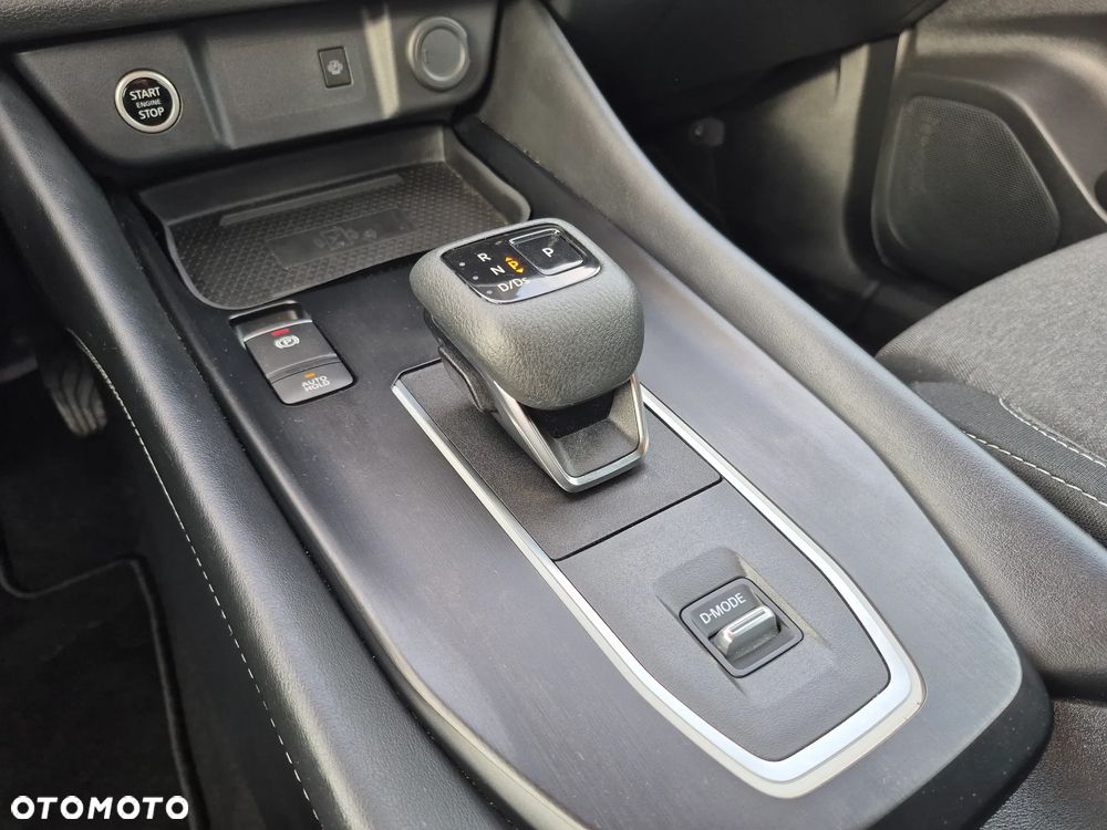 Nissan Qashqai 1.3 DIG-T MHEV Tekna Xtronic - 34