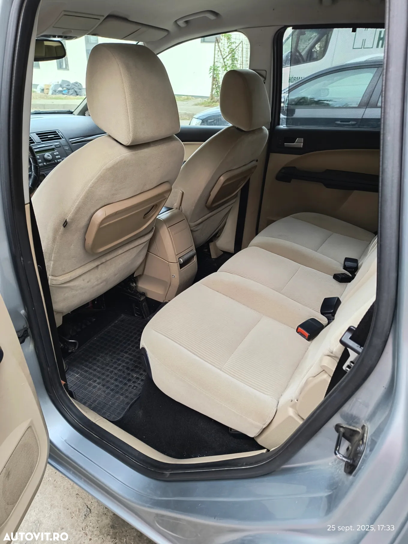 Ford C-Max 1.6 TDCi DPF Ghia - 5