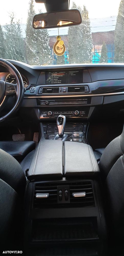 BMW Seria 5 525d xDrive - 19