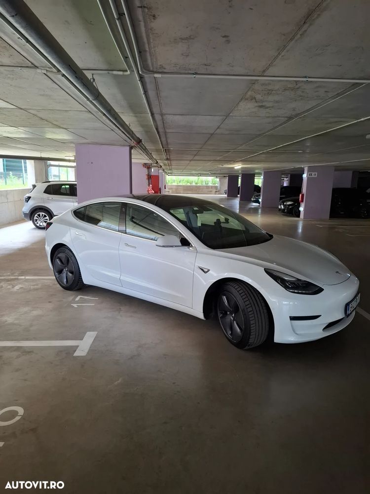Tesla Model 3 Langstreckenbatterie Allradantrieb Dual Motor - 9