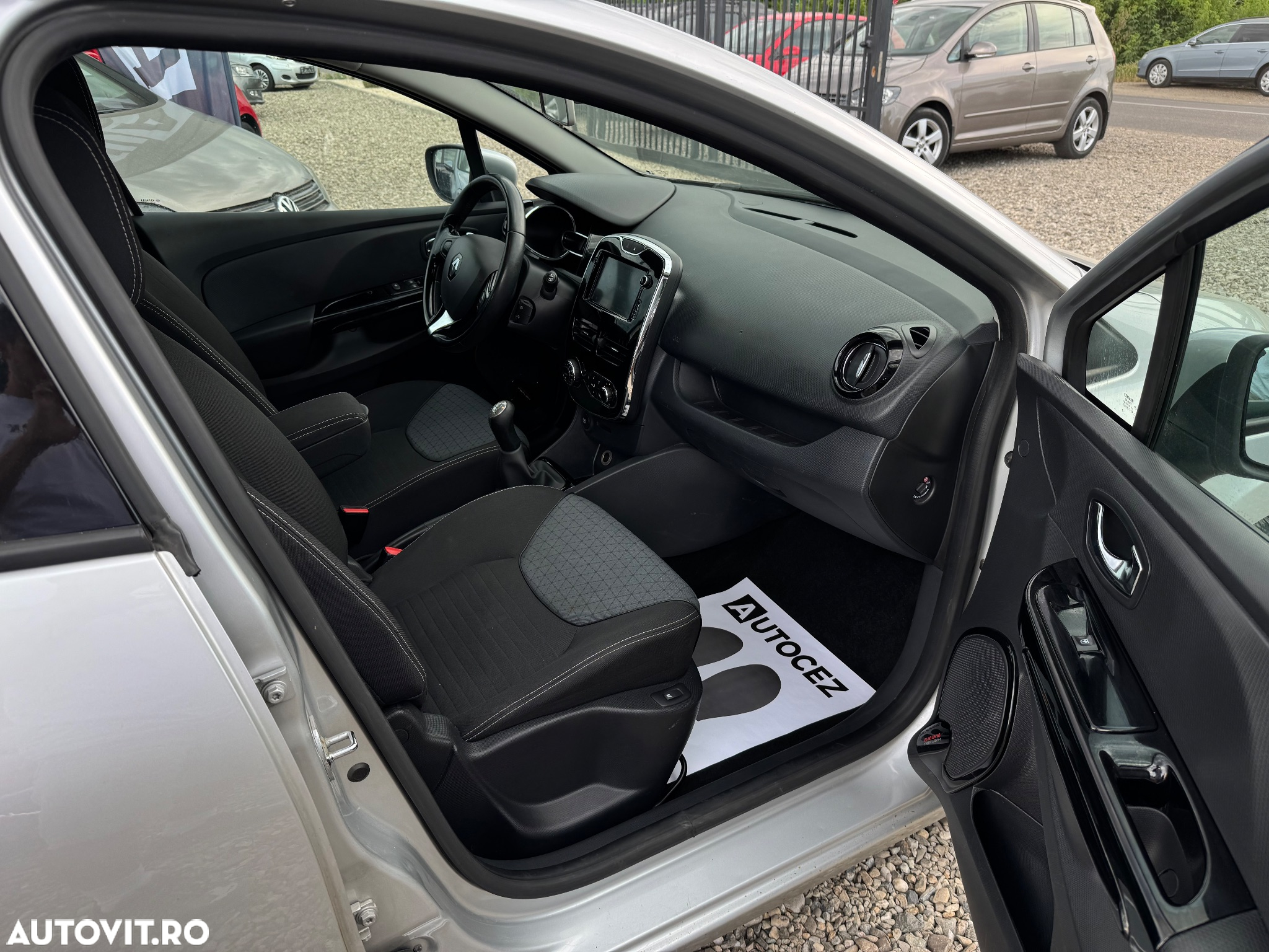 Renault Clio - 13