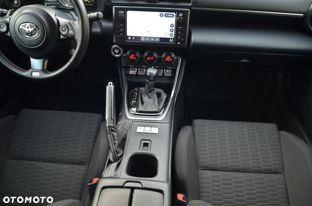 Toyota GR86 2.4 Dynamic - 28