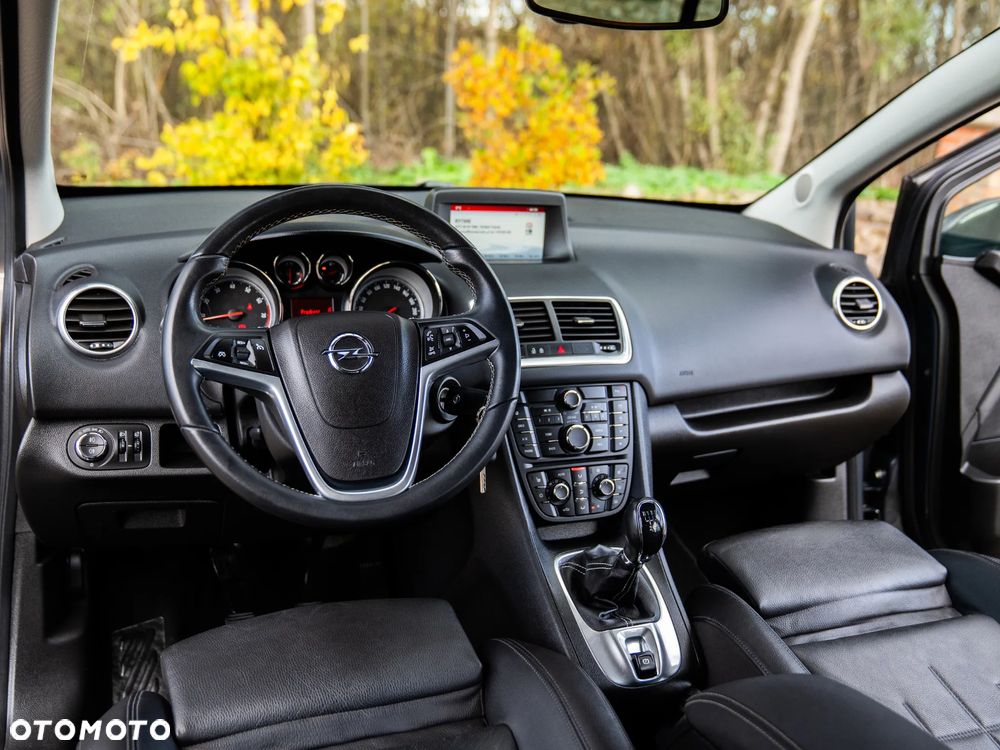 Opel Meriva 1.4 T Cosmo - 31