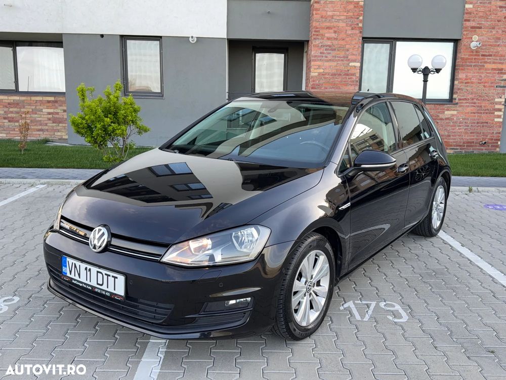 Volkswagen Golf - 15