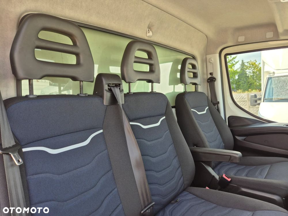 Iveco Daily 35C14, Kontener 8PAL, Winda DHollandia 750KG, klimatyzacja, - 15