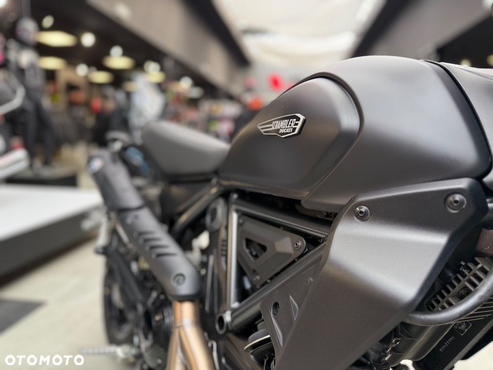 Ducati Scrambler - 11