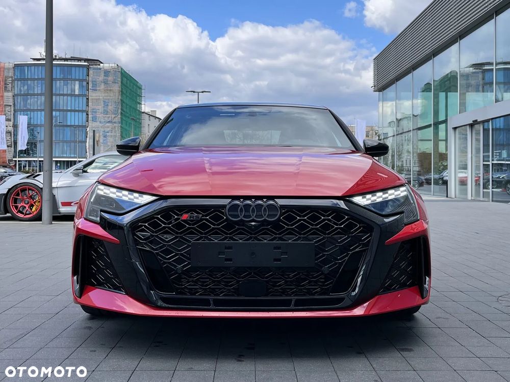 Audi RS3 Limousine - 6