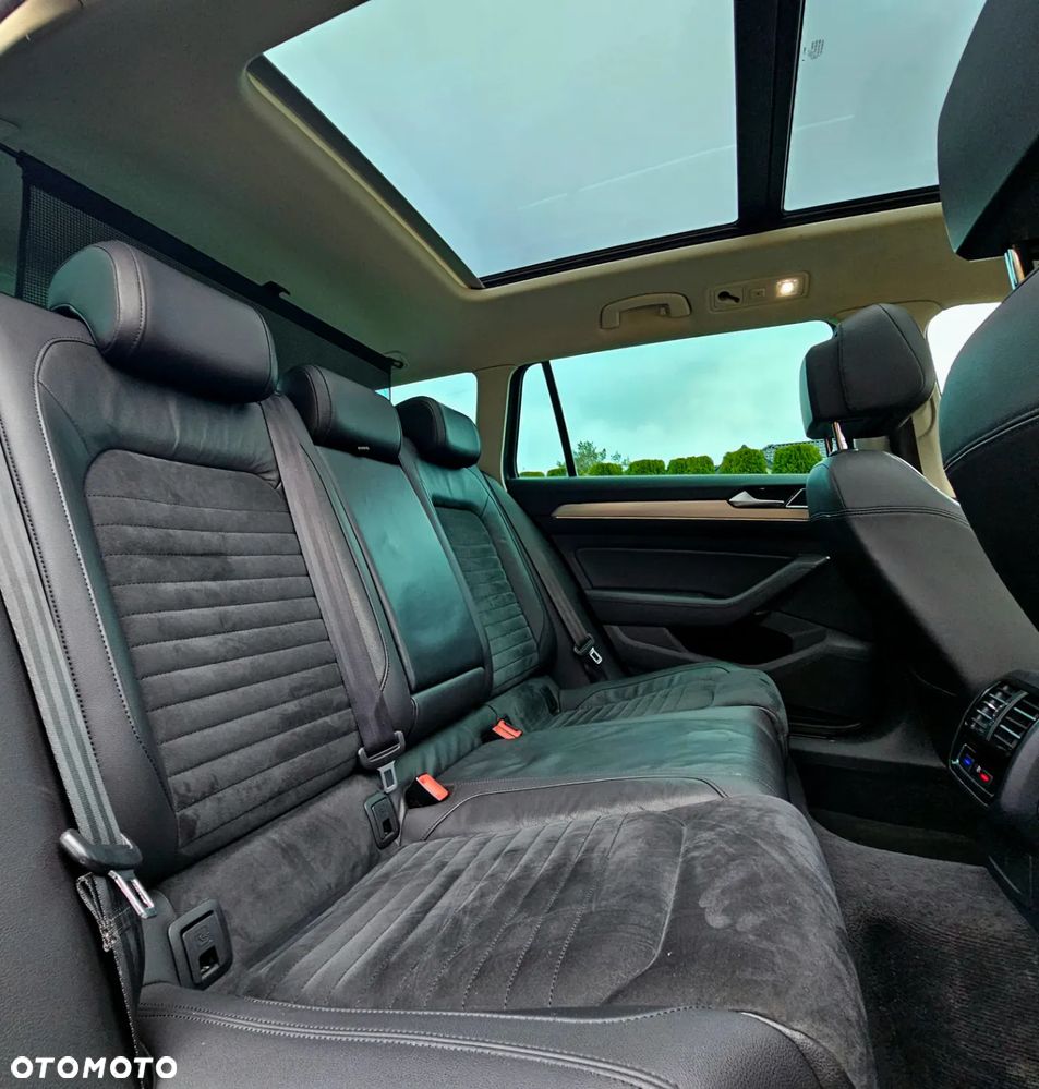 Volkswagen Passat 2.0 TDI (BlueMotion Technology) DSG Highline - 16