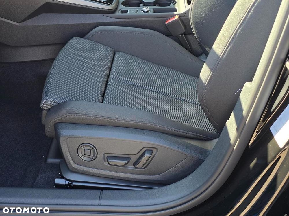 Audi A3 Sportback TFSI mHEV 110 kW Advanced S tronic - 11