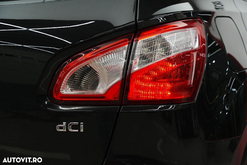 Nissan Qashqai 2.0 DCI DPF 4X4 Acenta SP - 16
