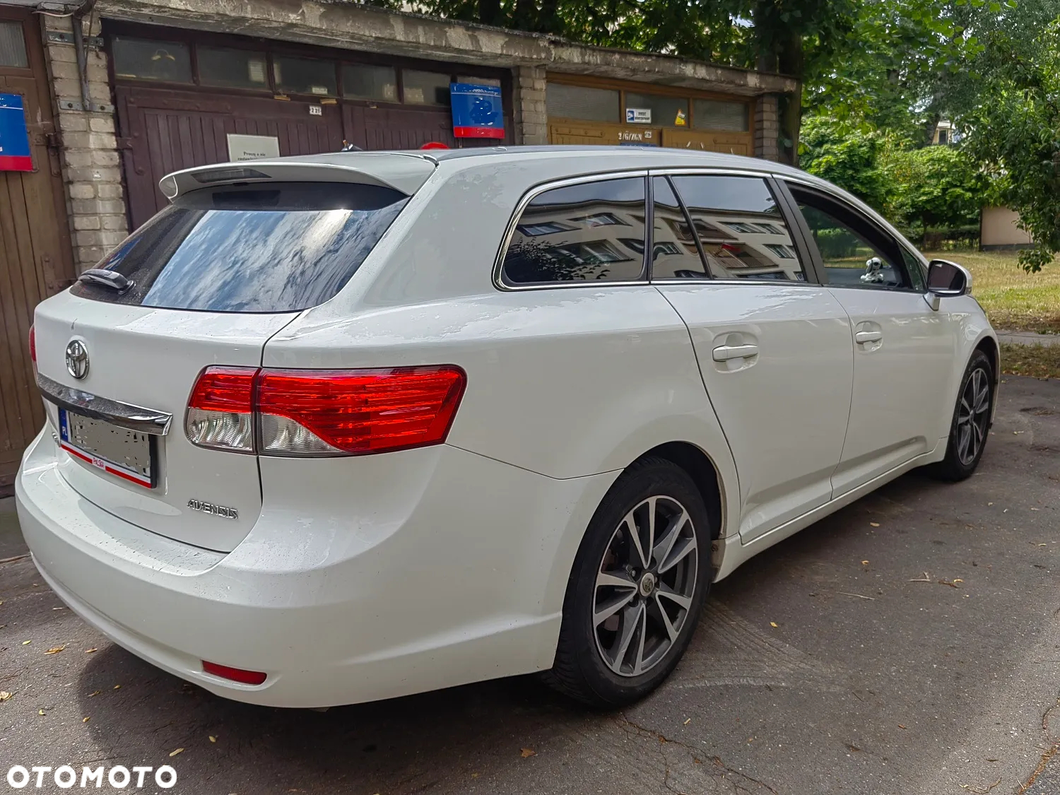 Toyota Avensis - 5