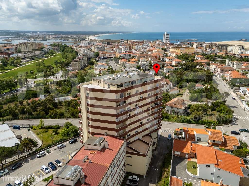 T2 de Luxo no Último Andar | Vista Mar, Serra e Cidade | Centro da ... - Grande imagem: 5/43