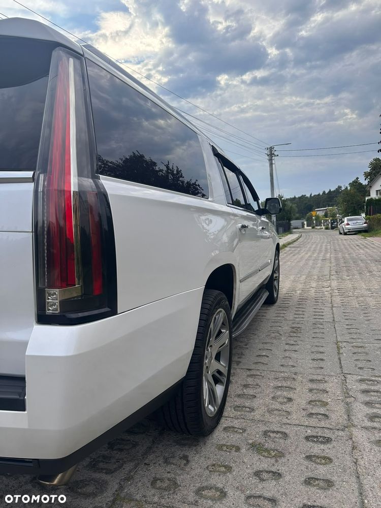Cadillac Escalade 6.2 V8 ESV Premium - 4