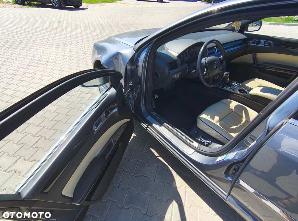 Volkswagen Phaeton 4.2 V8 4MOTION langer Radstand Automatik (5 Sitzer) - 25