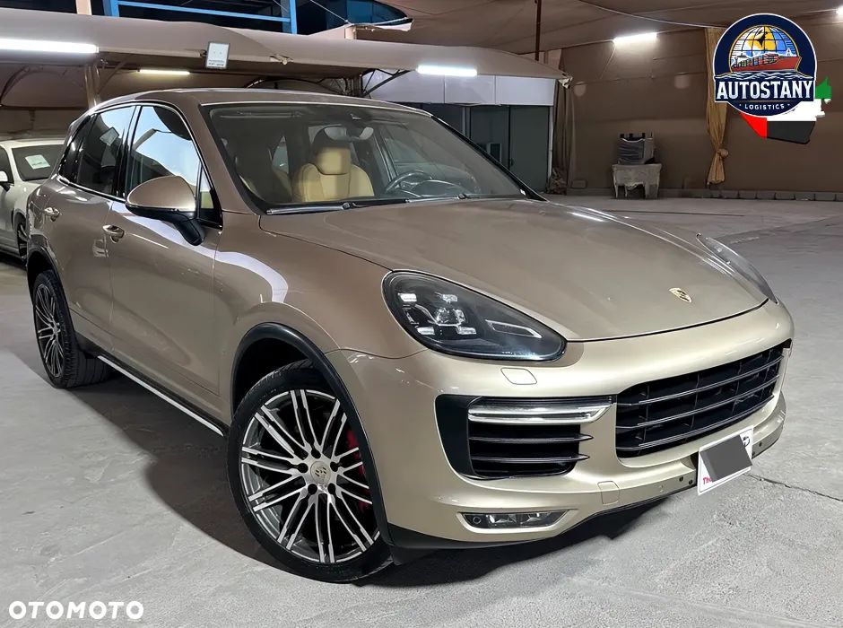 Porsche Cayenne Turbo - 2