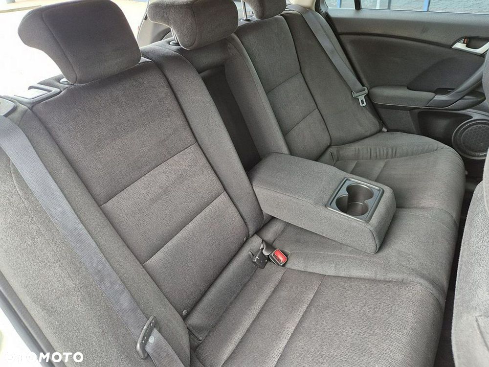 Honda Accord - 25