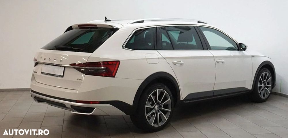 Skoda Superb Combi 2.0 TDI 4x4 DSG Scout - 6