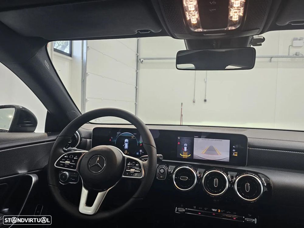 Mercedes-Benz CLA 180 d Shooting Brake Progressive Aut. - 43