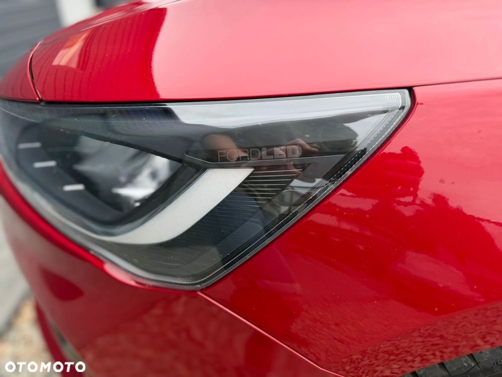 Ford Focus 1.0 EcoBoost Hybrid ST-LINE - 35