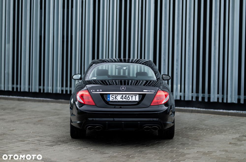 Mercedes-Benz CL 63 AMG - 24
