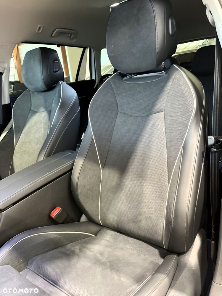 Volkswagen Passat Variant 2.0 TSI Business Plus DSG - 12