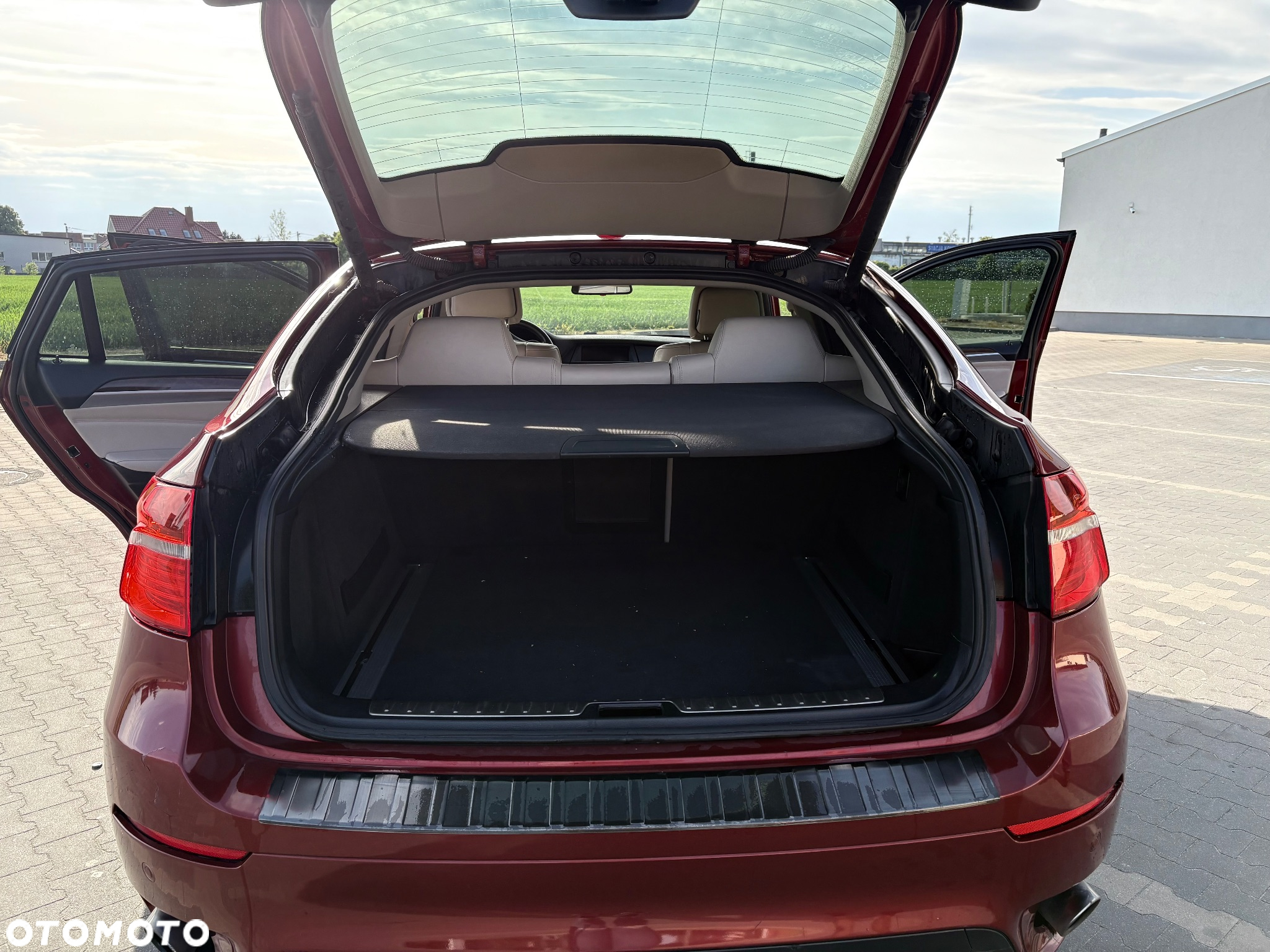 BMW X6 35i xDrive - 12