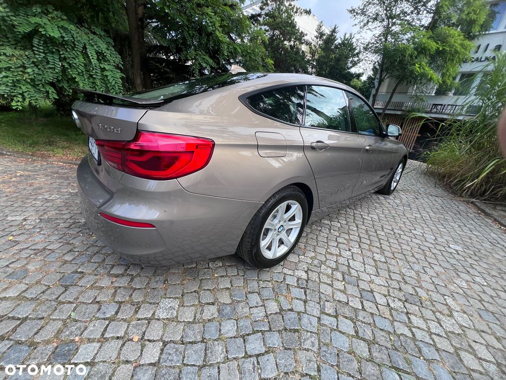 BMW Seria 3 320d xDrive - 5