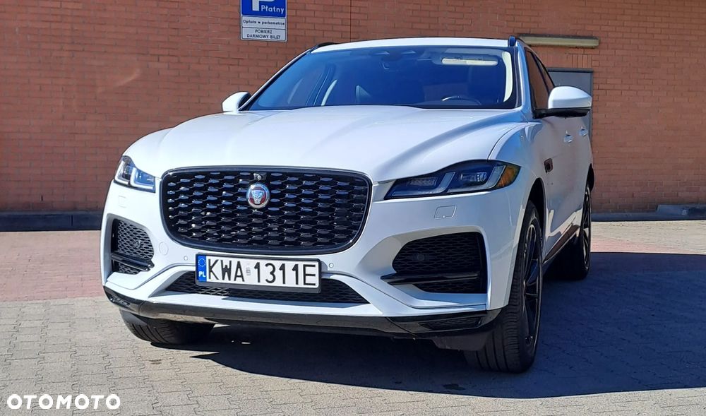 Jaguar F-Pace - 13