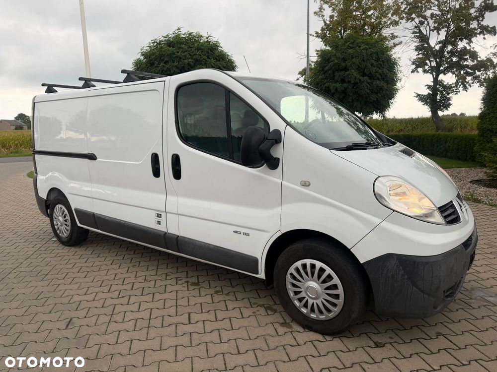 Renault Trafic - 16