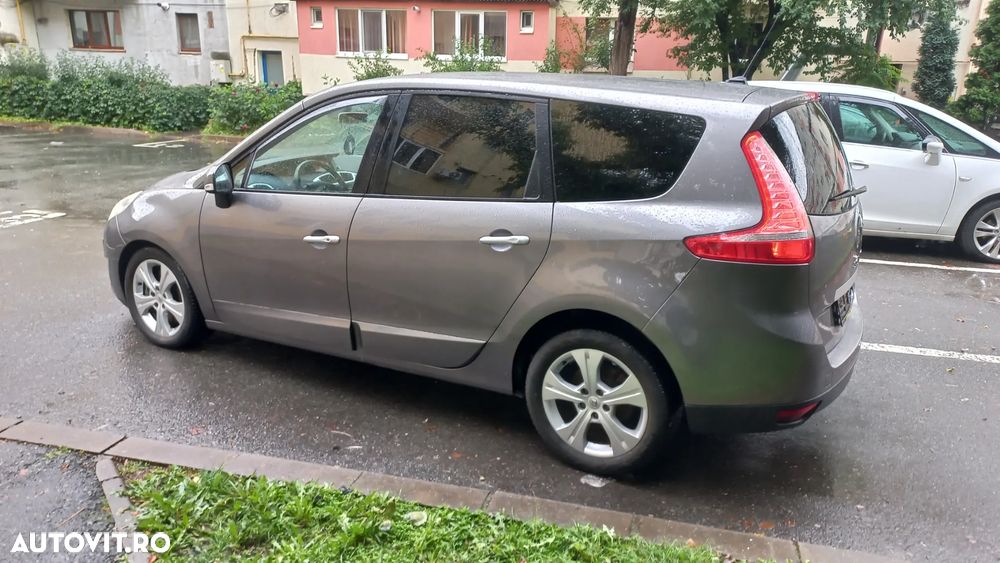 Renault Grand Scenic dCi 160 Luxe - 4