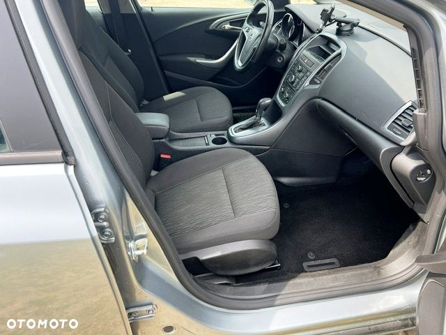 Opel Astra - 8