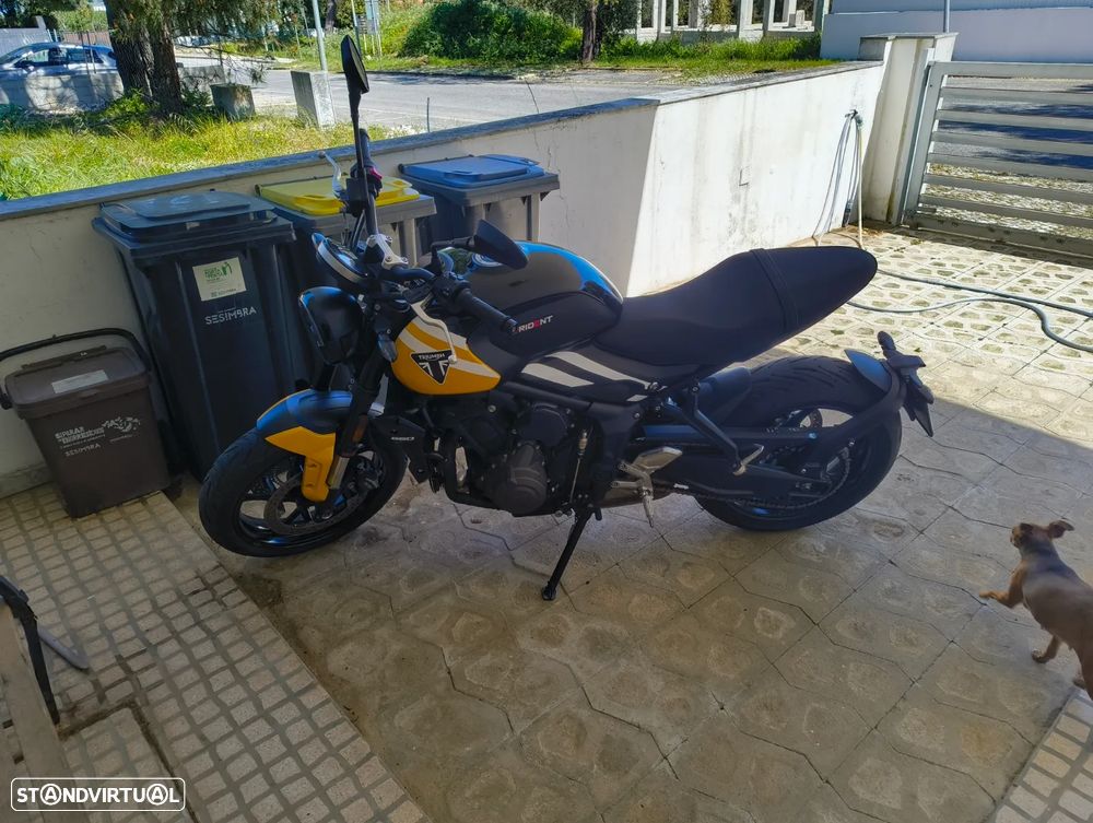 Triumph Trident - 19