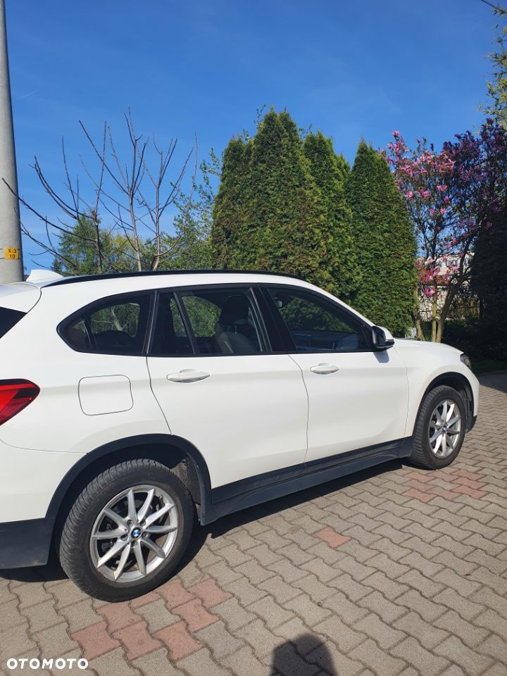 BMW X1 sDrive18i - 5