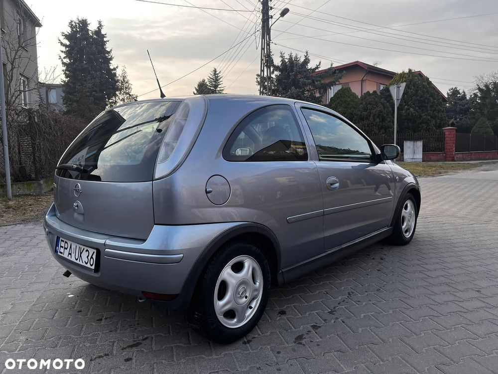 Opel Corsa 1.0 12V Enjoy - 8